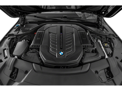 2021 BMW 7 Series M760i