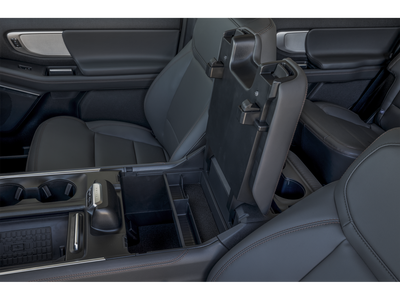 2027 Ford Expedition 4X2 ACTIVE