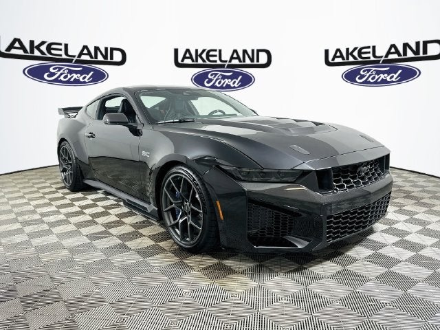 2026 Ford Mustang Dark Horse
