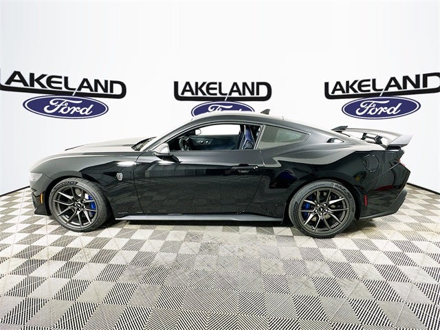 2025 Ford Mustang Dark Horse