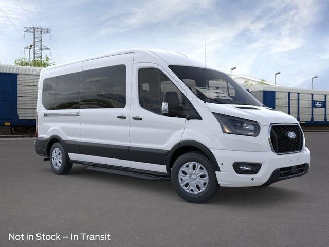 2026 Ford Transit Passenger Wagon XLT