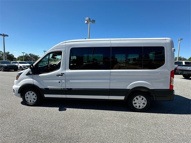 2025 Ford Transit Passenger Wagon XLT