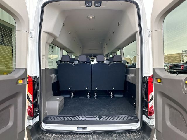 2026 Ford Transit Passenger Wagon XLT