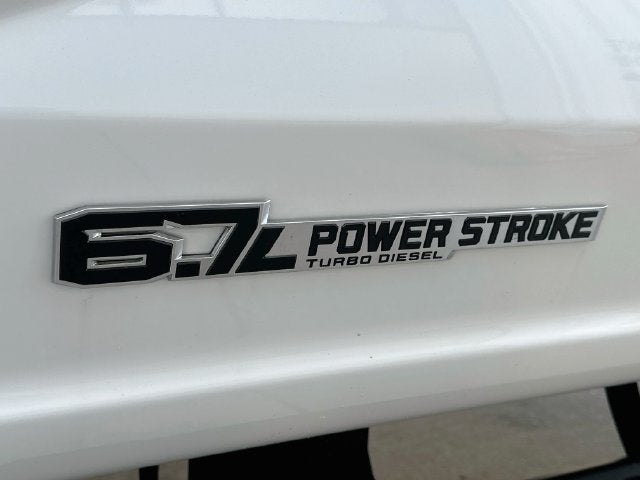 2027 Ford Super Duty F-350 DRW XL DRW