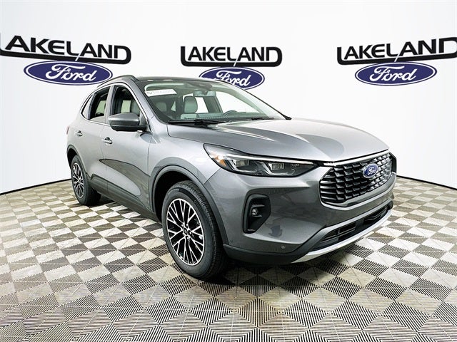 2025 Ford Escape Base