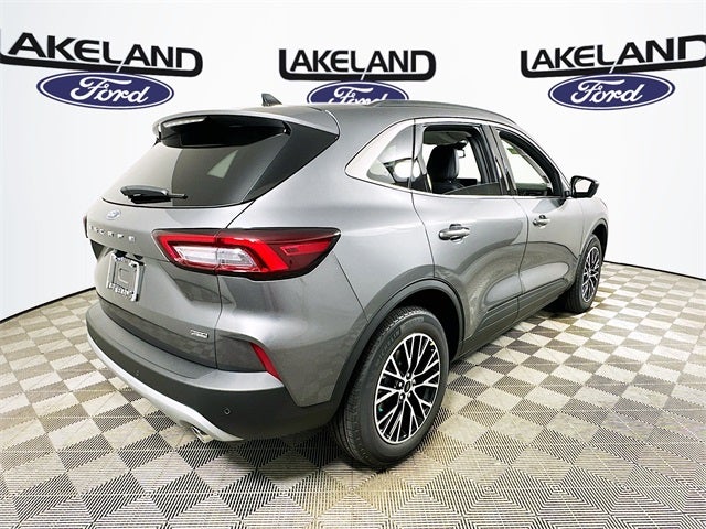 2025 Ford Escape Base