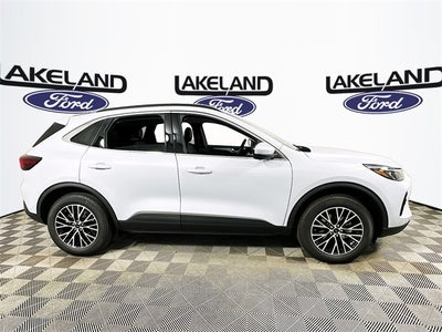 2025 Ford Escape Base