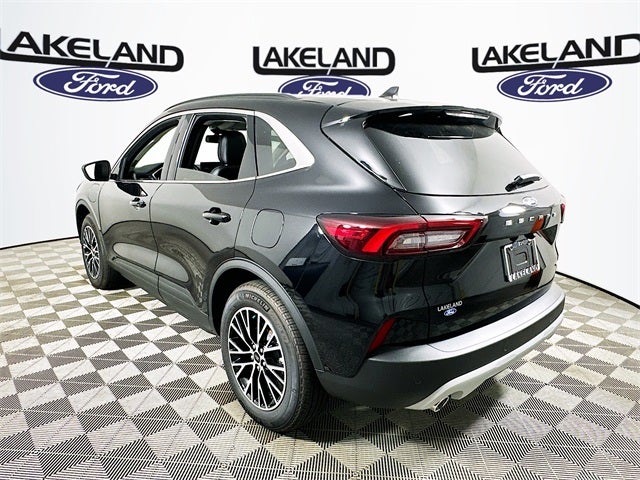 2025 Ford Escape Base