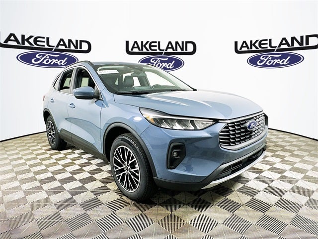 2026 Ford Escape Base