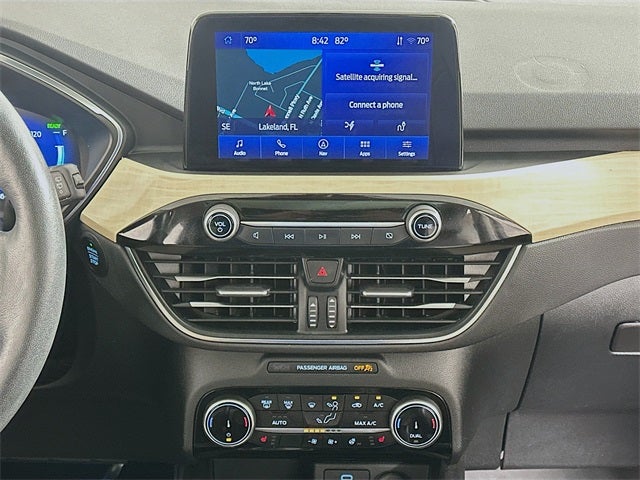 2022 Ford Escape Plug-In Hybrid Titanium