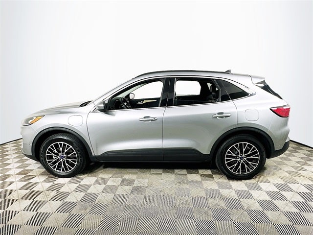 2022 Ford Escape Plug-In Hybrid Titanium