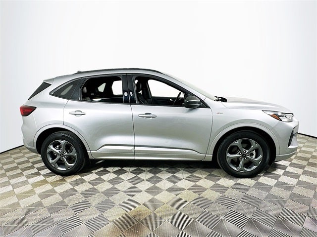 2023 Ford Escape Hybrid ST-Line
