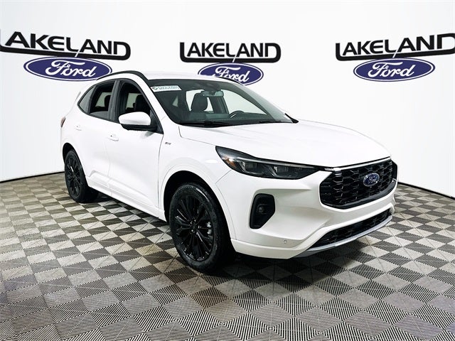 2026 Ford Escape ST-Line Elite