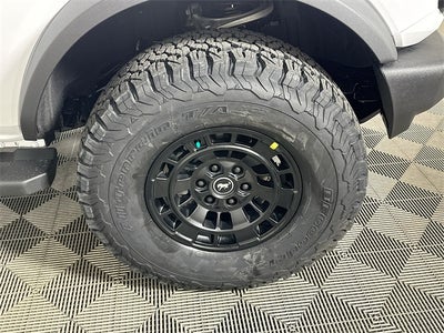 2025 Ford Bronco Matte Black Edition