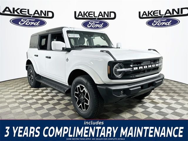 2026 Ford Bronco Outer Banks