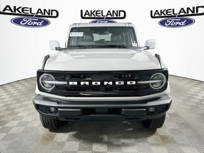 2026 Ford Bronco Outer Banks