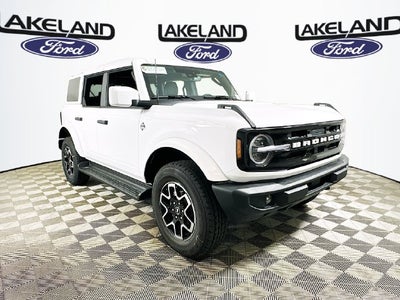 2026 Ford Bronco Outer Banks