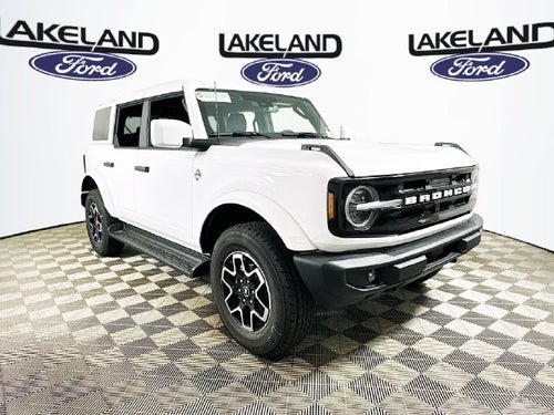 2026 Ford Bronco Outer Banks