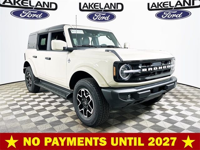 2026 Ford Bronco Outer Banks