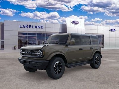 2026 Ford Bronco Outer Banks