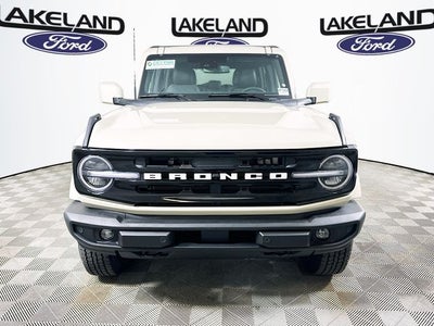 2026 Ford Bronco Outer Banks