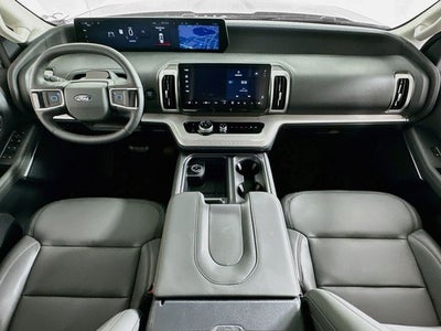 2027 Ford Expedition Active