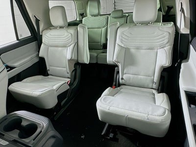2026 Ford Expedition Platinum
