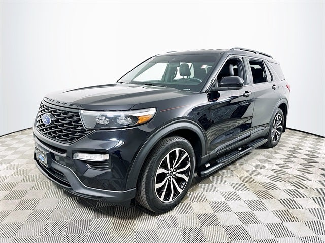 2023 Ford Explorer ST-Line