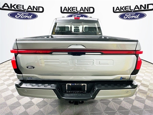 2025 Ford F-150 Lightning Lariat