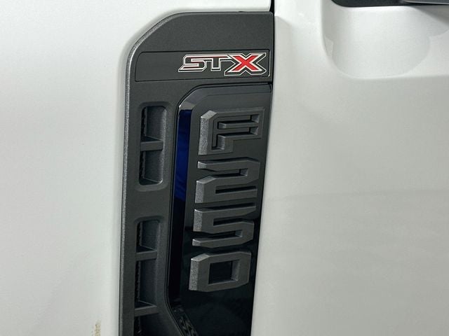 2027 Ford Super Duty F-250 SRW XL