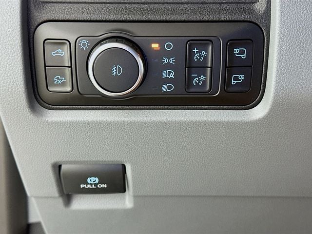 2026 Ford Super Duty F-250 SRW XLT BLACK WIDOW