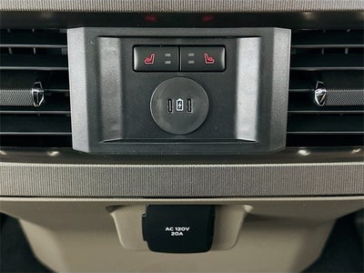 2025 Ford Super Duty F-250 SRW Platinum