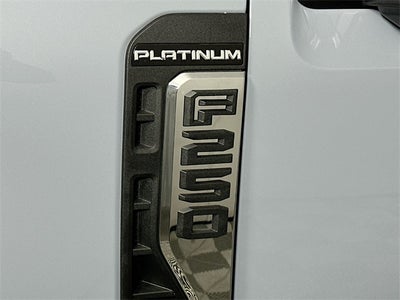 2025 Ford Super Duty F-250 SRW Platinum