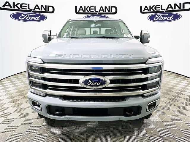 2025 Ford Super Duty F-250 SRW Platinum