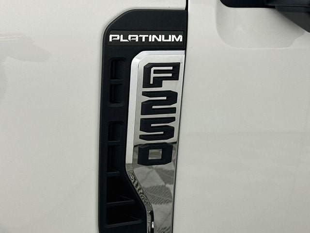 2026 Ford Super Duty F-250 SRW Platinum