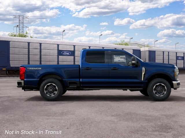 2027 Ford Super Duty F-250 SRW XLT