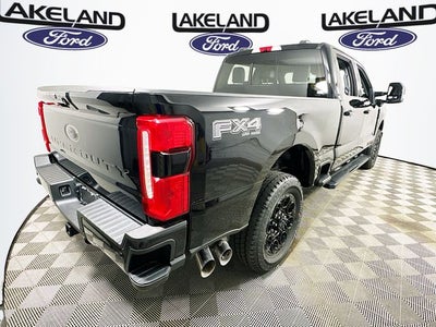 2026 Ford Super Duty F-350 SRW Lariat