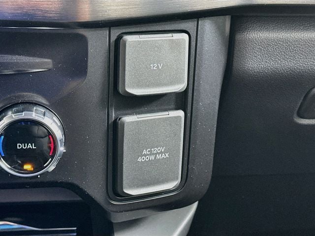 2027 Ford Super Duty F-350 SRW Lariat