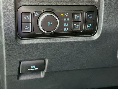 2027 Ford Super Duty F-350 SRW Lariat