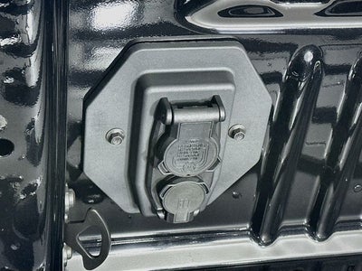2027 Ford Super Duty F-350 SRW Lariat