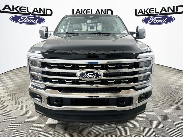 2027 Ford Super Duty F-350 SRW Lariat