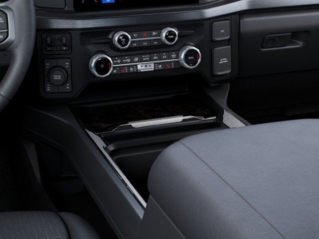 2027 Ford Super Duty F-350 SRW Lariat