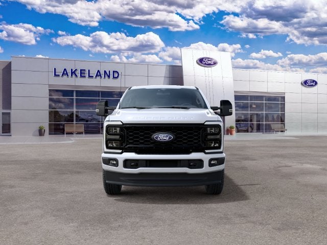 2027 Ford Super Duty F-350 SRW Lariat