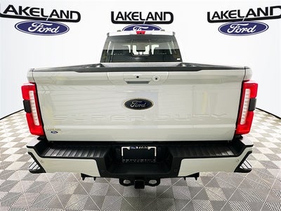 2026 Ford Super Duty F-350 SRW Lariat