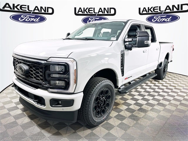 2026 Ford Super Duty F-350 SRW Lariat