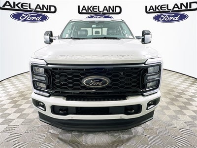 2026 Ford Super Duty F-350 SRW Lariat