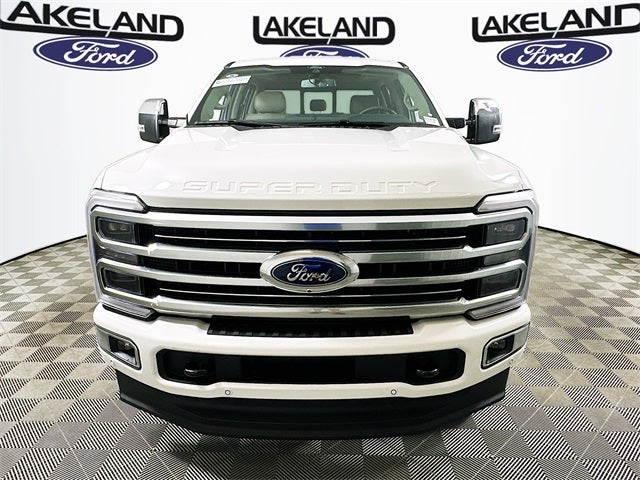 2026 Ford Super Duty F-350 SRW Platinum