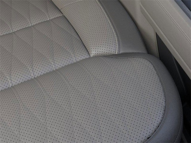 2026 Ford Super Duty F-350 SRW F-350® Platinum®