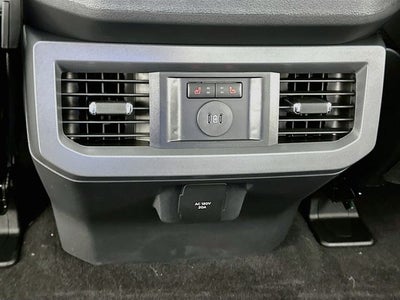 2027 Ford Super Duty F-350 SRW Lariat