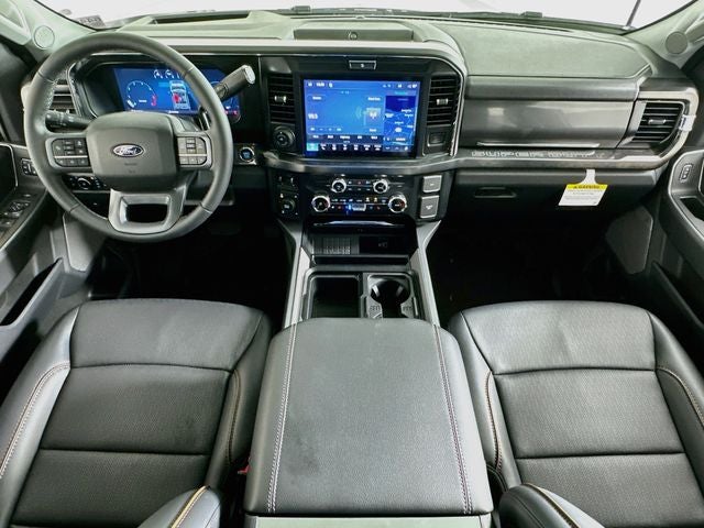 2027 Ford Super Duty F-350 SRW Lariat